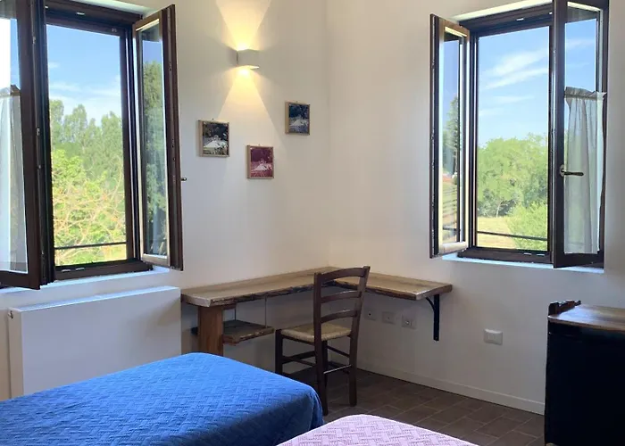 Parco Della Chiusa Κατάλυμα σε φάρμα